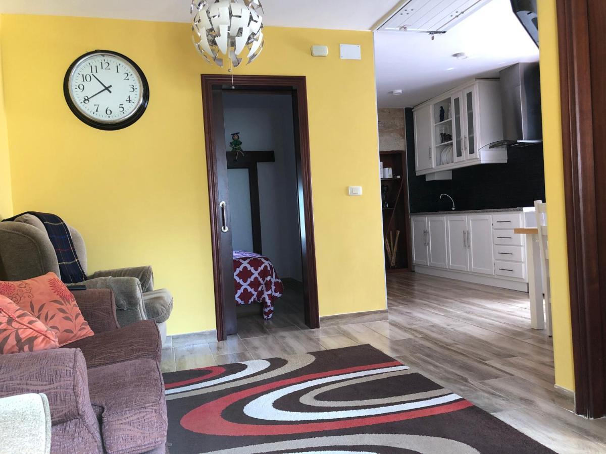 Precioso Apartamento Fina La Caprichosa En Centro De Mondariz Exterior photo