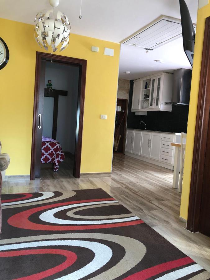 Precioso Apartamento Fina La Caprichosa En Centro De Mondariz Exterior photo